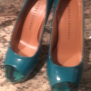 Chinese laundry Turquoise heels